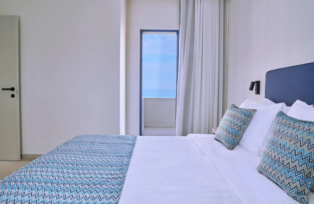 Silver Beach Hotel & Apartments