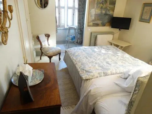 Hurlingham Bed and Breakfast