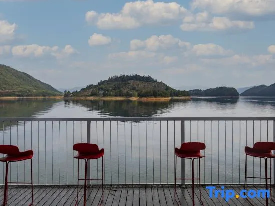 Qingjing Qiandao Lake Hostel