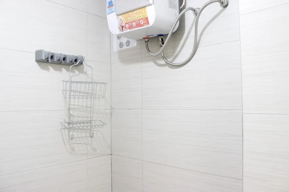 Spacious and Well Appointed 2BR @ Gateway Pasteur Apartment