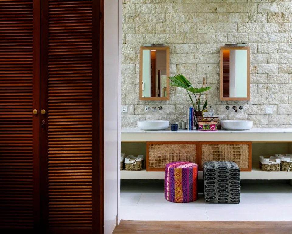 Bahay Artisano