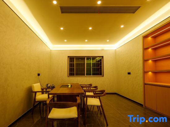 Yunduo E-Sports Hotel (Quannan County People's Government)