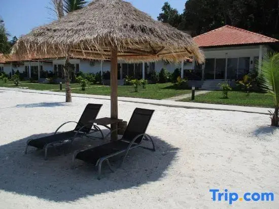 Saracen Bay Resort