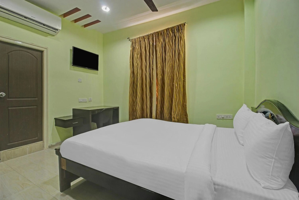 Flagship 87165 Sri Residency