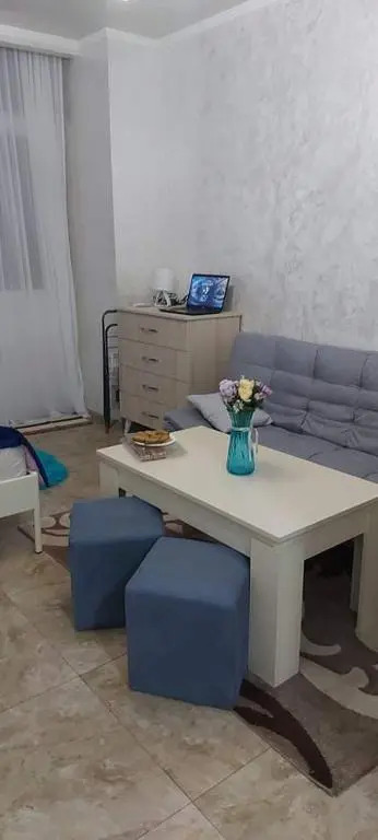Studio 2