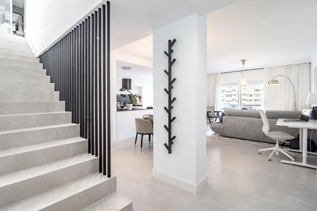 LAL- Fantastic family penthouse close to beaches