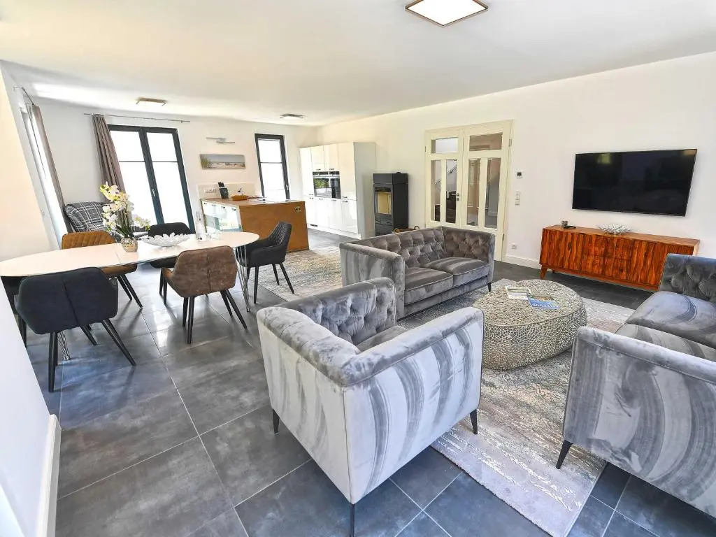 Villa LEVANTE in Binz - Penthouse mit Kamin, Sauna, Seeblick
