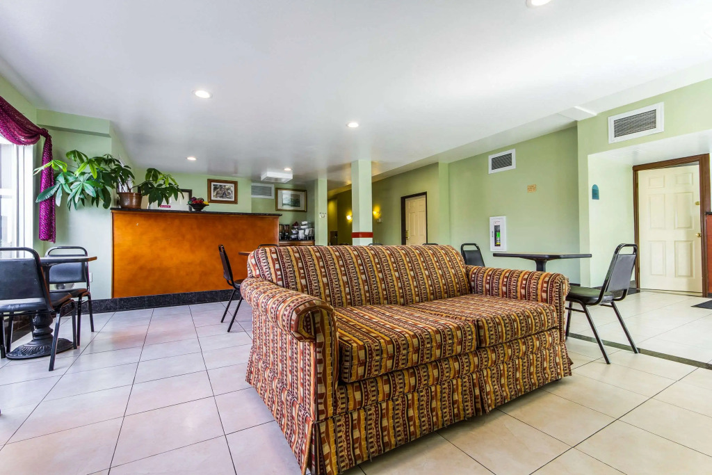 Rodeway Inn & Suites Hayward - Oakland South