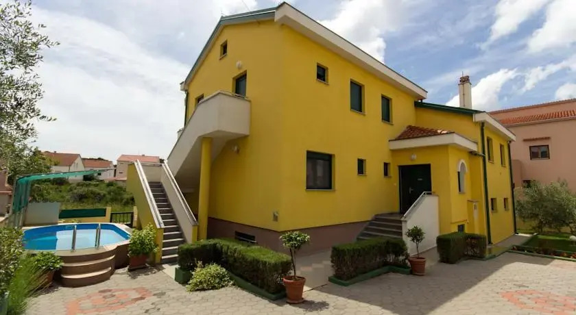 Apartments Miriam I