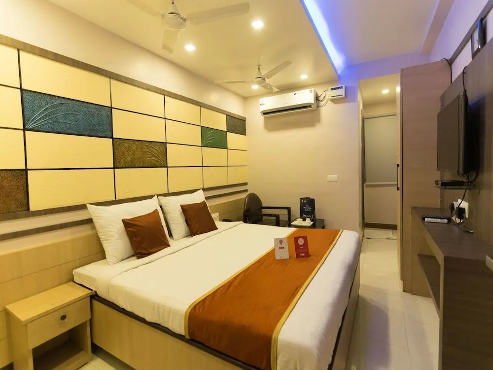 Tanvi Grand by OYO Rooms