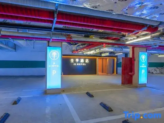 JI Hotel