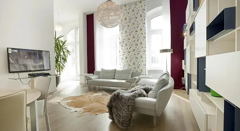 Luxury Design Apartment with Spree View