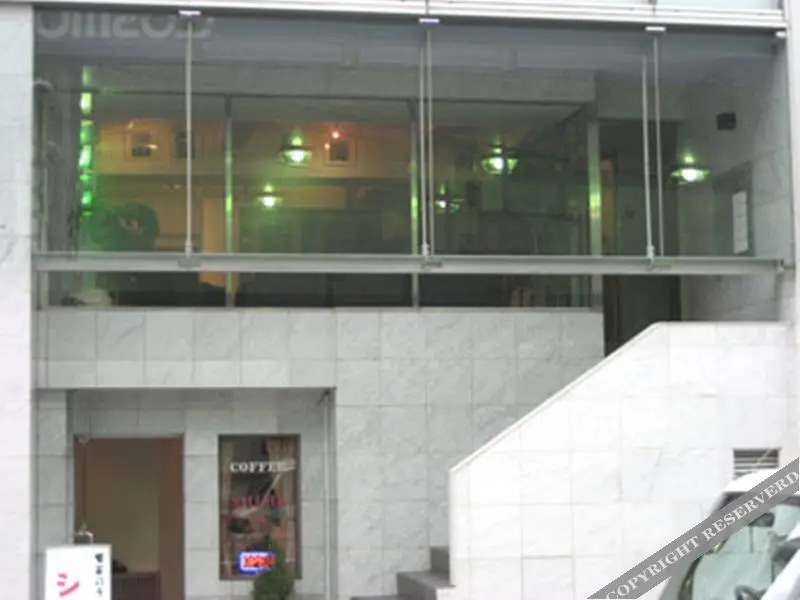 Roppongi Mayflower House