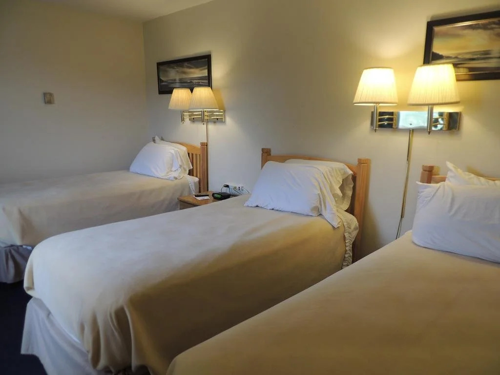 White Caps Motel and RV Park