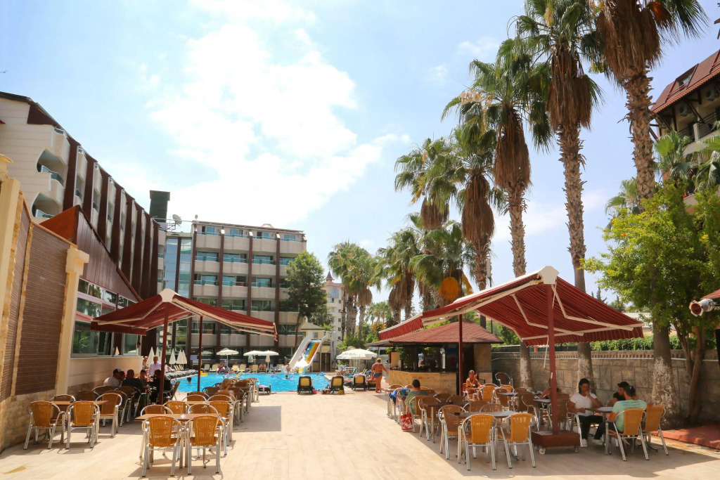 Отель Club Monte Carlo