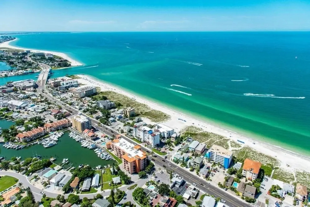 Madeira Bay Resort I 1604 Brand new With Amazing Gulf View!