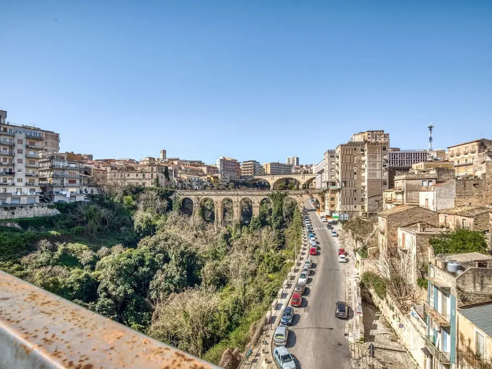 Alluring Apartment in Ragusa With Balcony