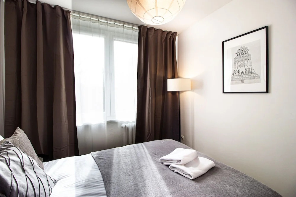 Saska Kepa Velvet Apartment