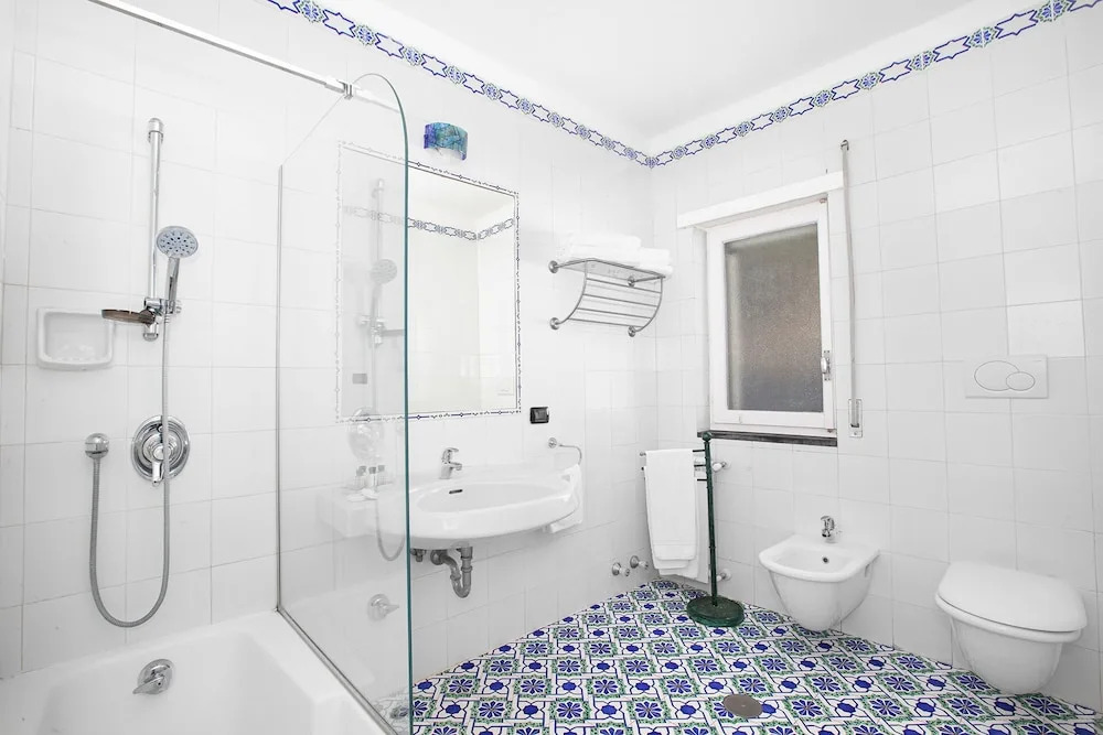 AMORE RENTALS - Villa Terri