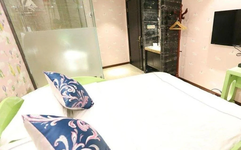 Shouyue Boutique
