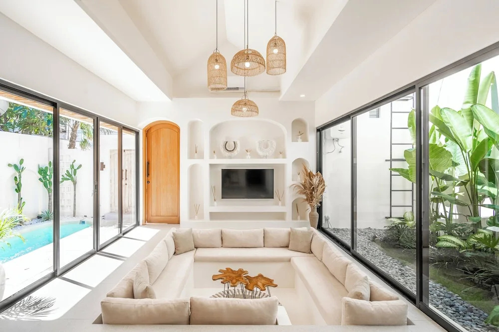 Zeus Villa by Betterplace