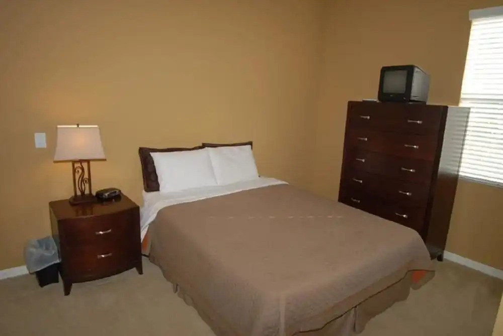 820 The Shires House 6 Bedroom by Florida Star