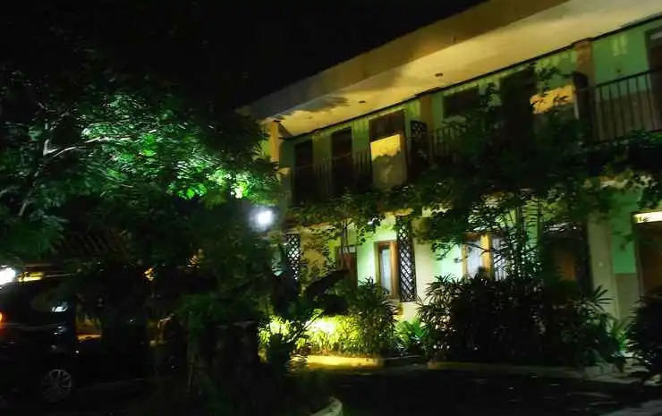 Hotel Srondol Indah