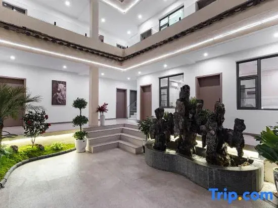 Rustlux LAN XUN · Snow Mountain View Garden Courtyard Designer Meisu