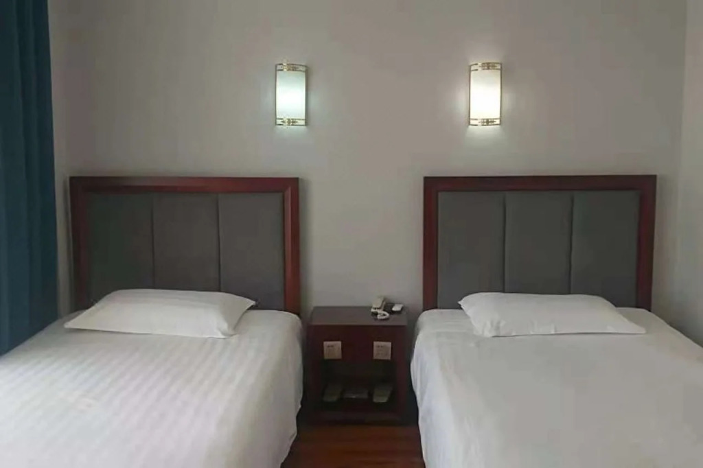 Homeinn Ripple Yun Hotel (Anxin Baiyangdian)