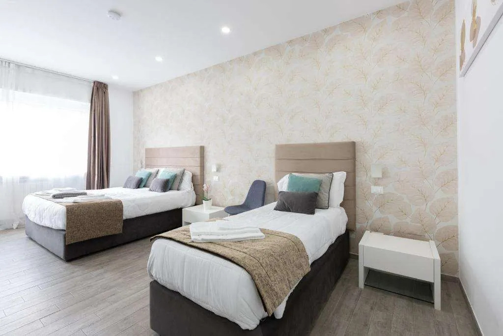 247 LuxuryRooms