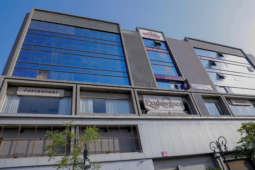 Hotel Moon Light Isanpur Ahmedabad