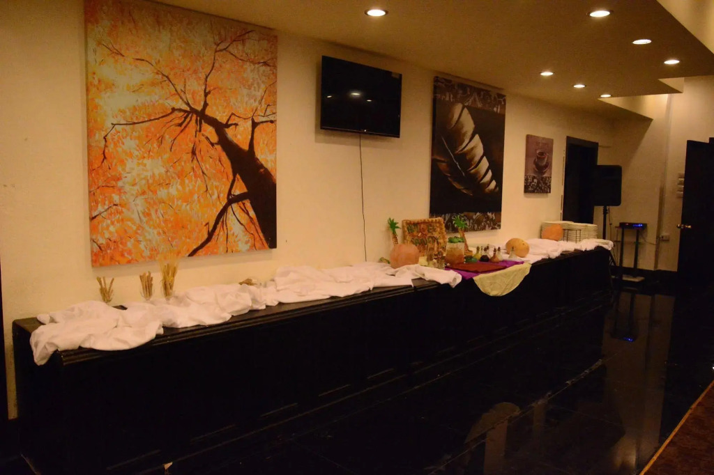 Sandy le Oriental Hotel