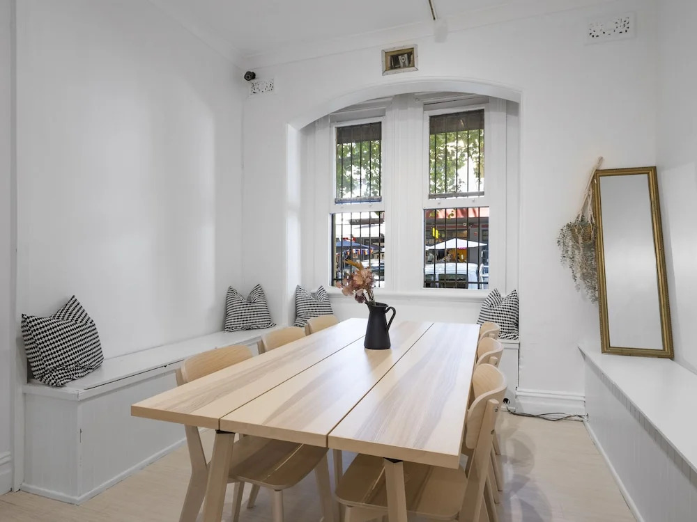 Potts Point Budget Stay - Near Kings Cross Station - Self Check-in