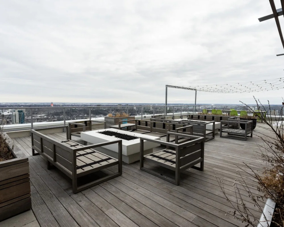 Hendrix Luxury Apartments by Corporate Stays