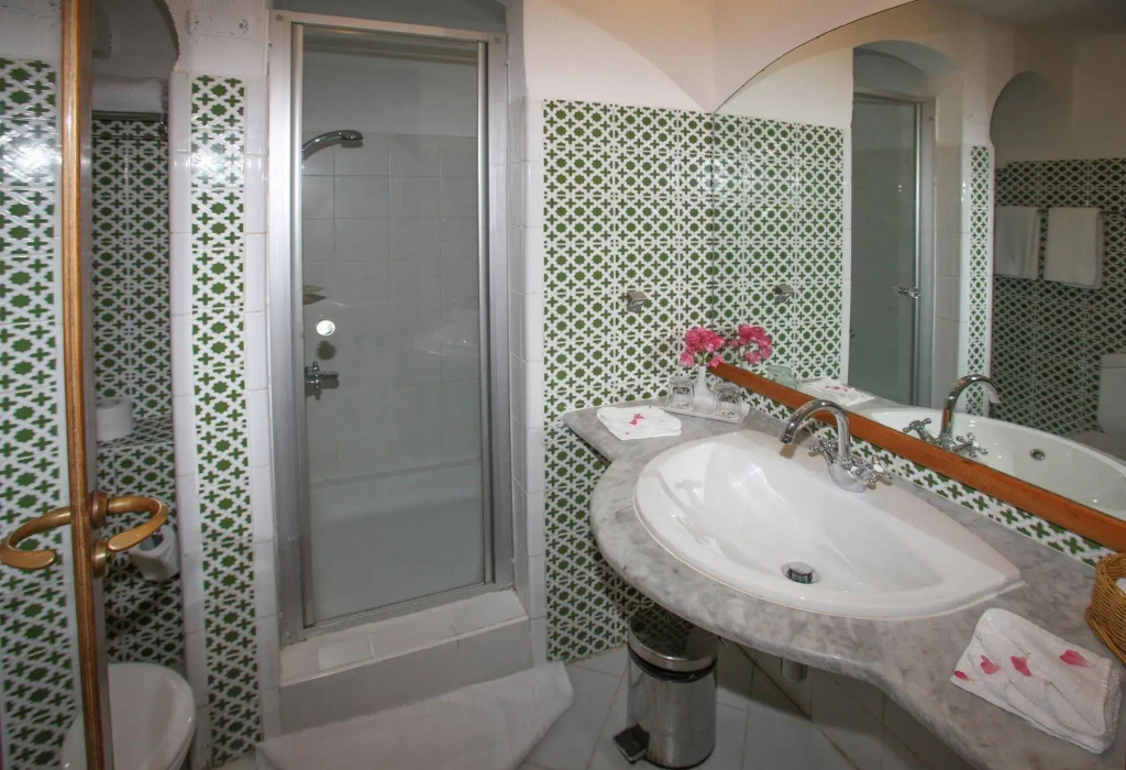 Domina Coral Bay Aquamarine Hotel & Resort