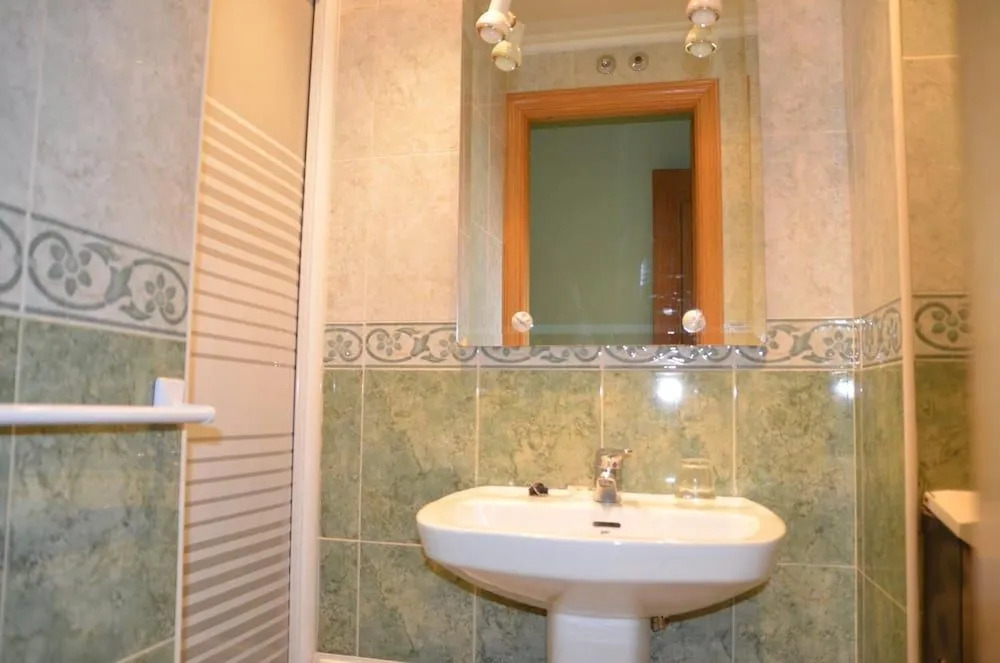 Hostal Adela