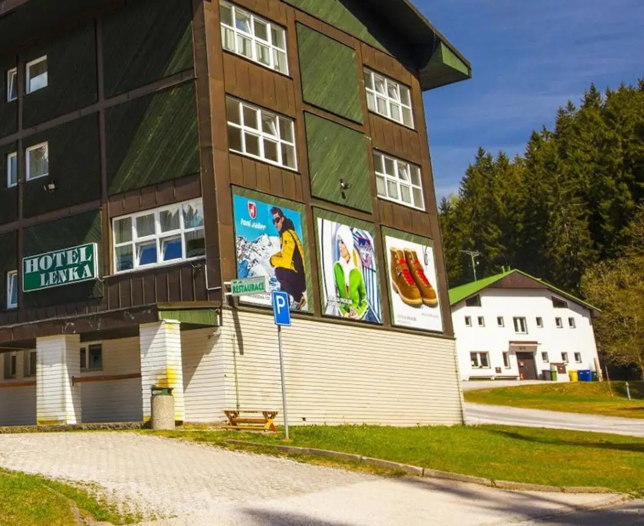 Hotel Lenka