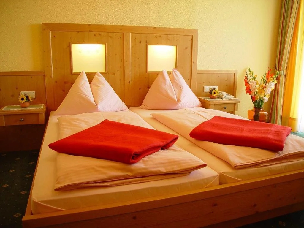 Hotel Hierzegger
