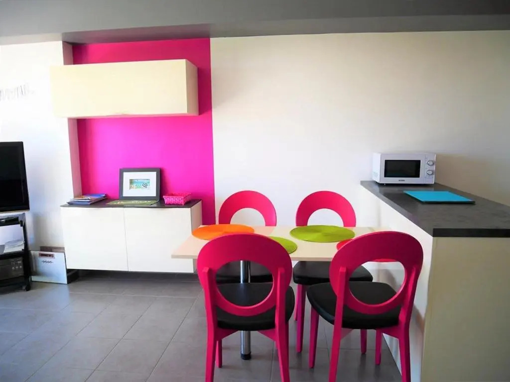 Appartement Quiberon, 2 Pièces, 4 Personnes - Fr-1-478-32