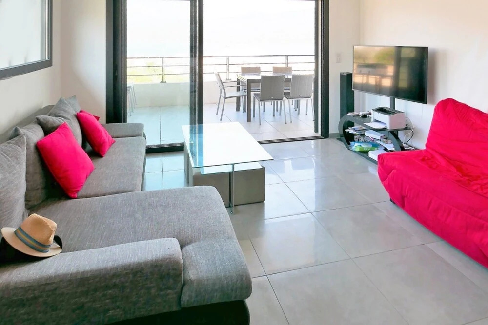 Villa-appartement Propriano - Sunny, 3-bedroom Apartment With Furnishe