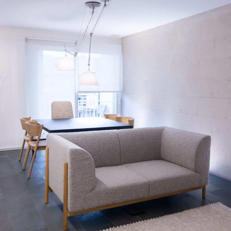 Ampersand - Bright 2-bedroom Apartment