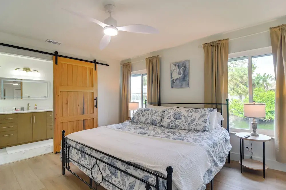Sunsets, Tight Lines & Dock: Riverfront Ruskin Gem