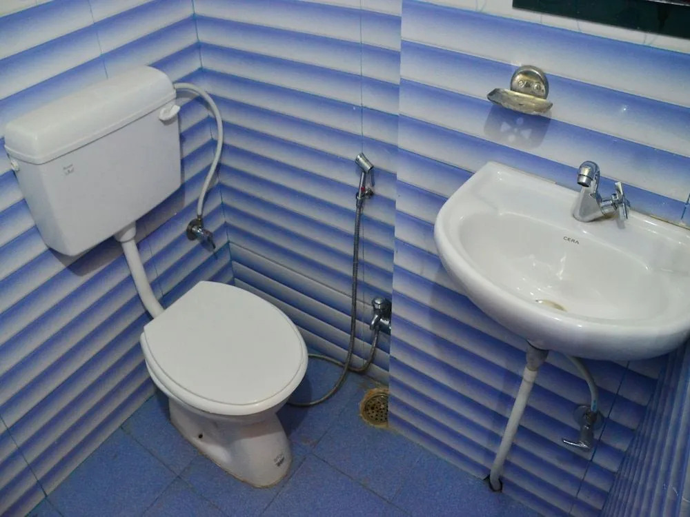 OYO 13086 Temple City Guest House