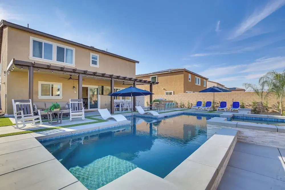 Chic Coachella Home < 3 Mi to Empire Polo Club