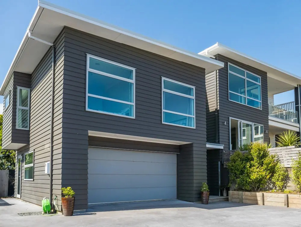 Magic on Molesworth - 2BR townhouse near CBD