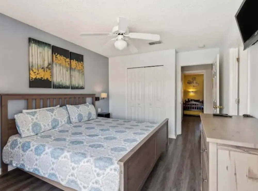 Beautiful Townhome at Lake Barkley With Pool View!