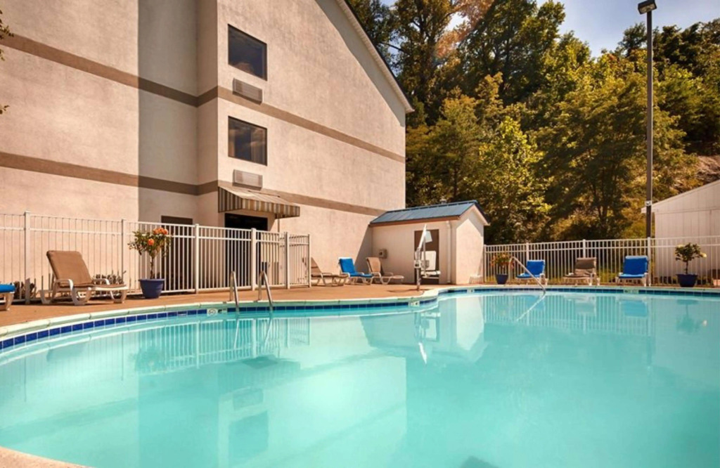 Best Western River Cities
