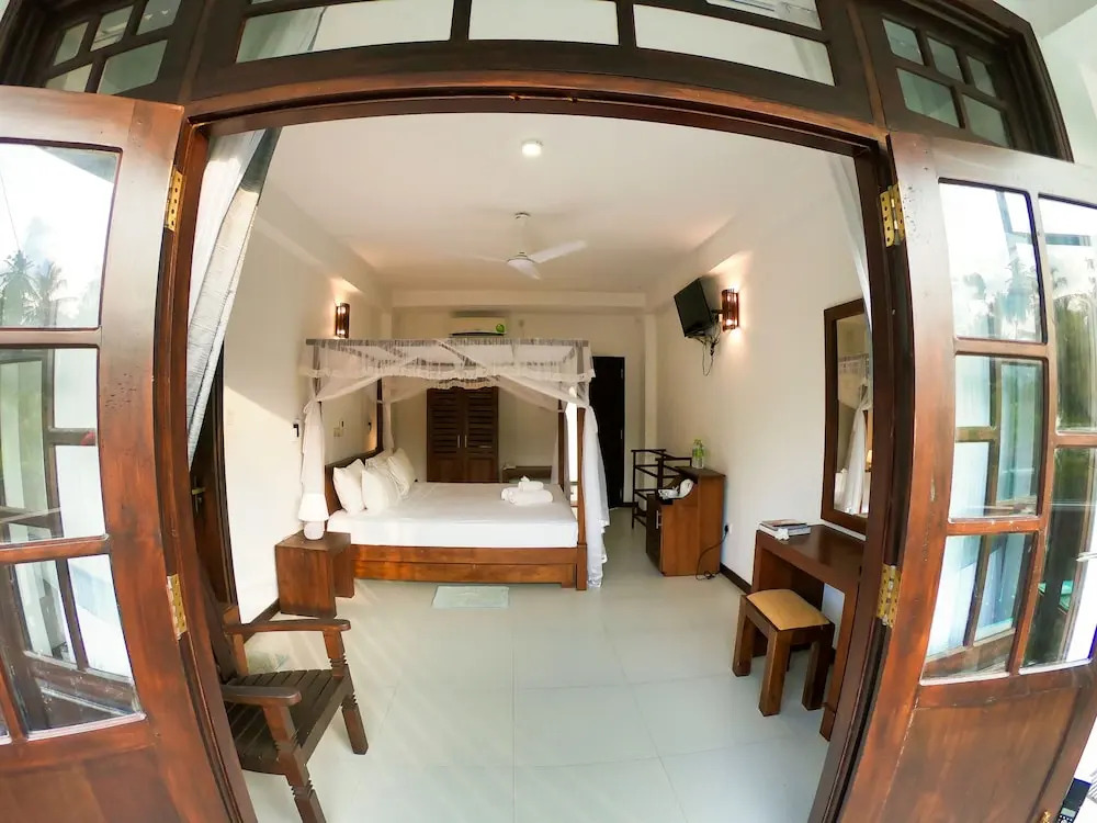 Kabalana Hotel & Villa
