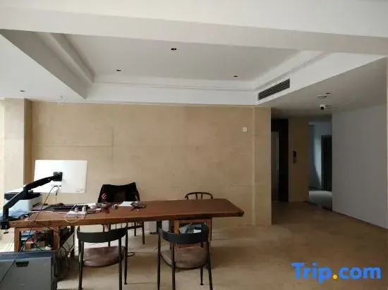 Haikou Zhouren Apartment (Wanda Plaza Convention and Exhibition Center)
