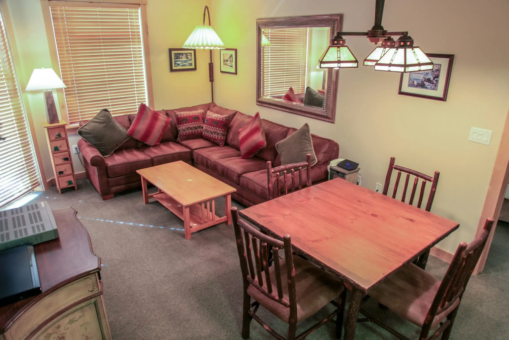 Sunstone #114 Condo